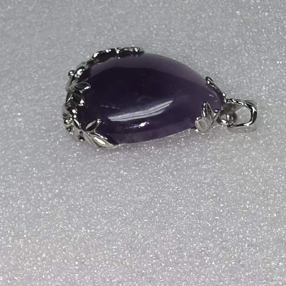 AMYTHEST CAGED PENDANT - Picture 7 of 7